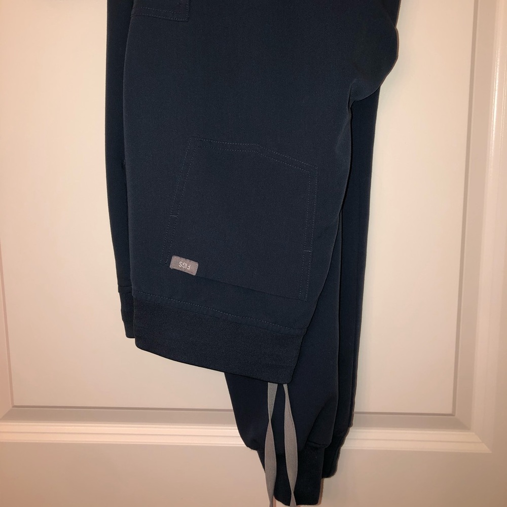 Figs Zamora Jogger limited edition Dark Harbor